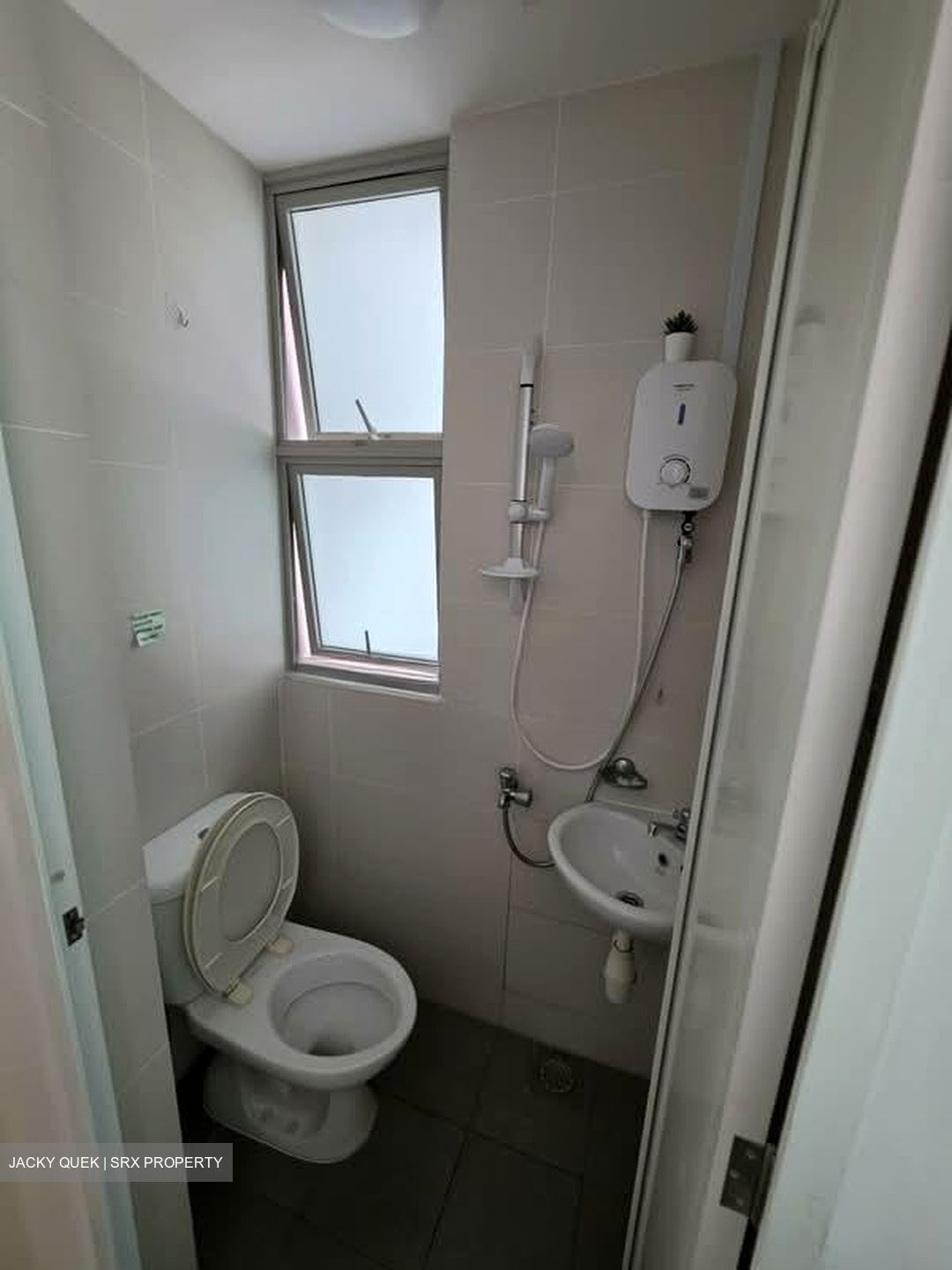 Livia (D18), Condominium #567683871